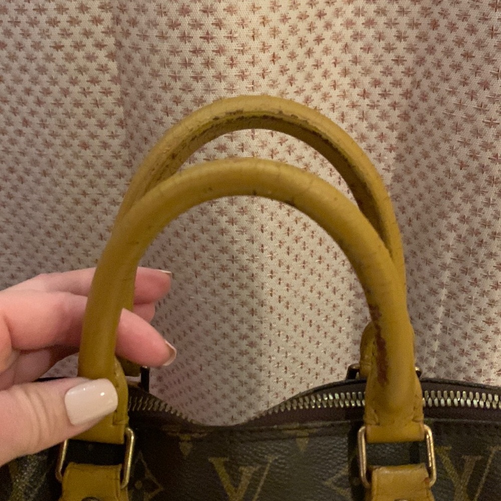 Louis Vuitton Monogram Alma PM HandbagDate Code VI0993 Made in France.🥐☕️❤️ - Picture 4 of 12